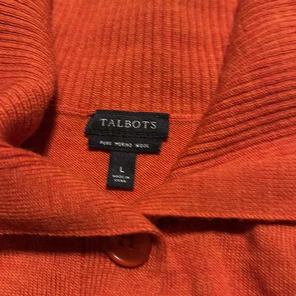 Talbots orange sweater size Large never worn - Picture 2 of 3